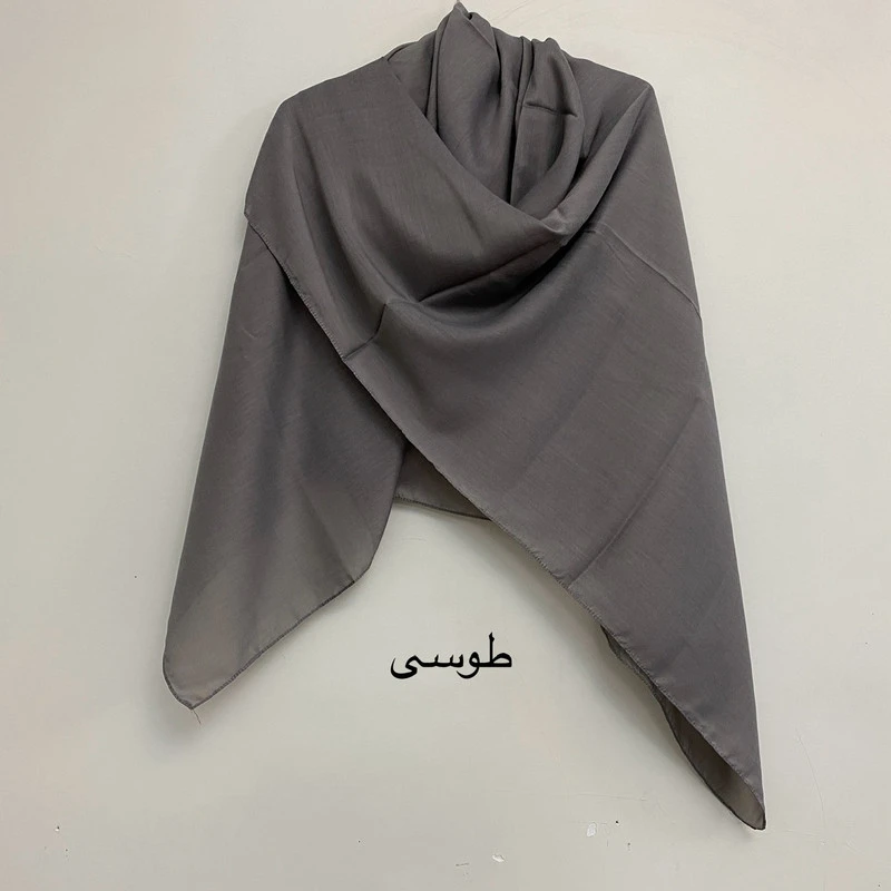 روسری زنانه مدل نخی چهارفصل قواره بزرگ دور دوخت
