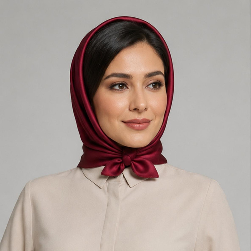 روسری ساتن ابریشم زنانه مدل مینی اسکارف ساتن ابریشم با رنگ بندی با طول و عرض ۷۵*۷۵ سانتی‌متر